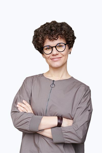 Sarah L.: "I needed a safe place to store some valuable family heirlooms, and UpShieldes delivered beyond my expectations. Their vaults are incredibly secure, and the staff is always professional and helpful. I feel confident that my items are in good hands."